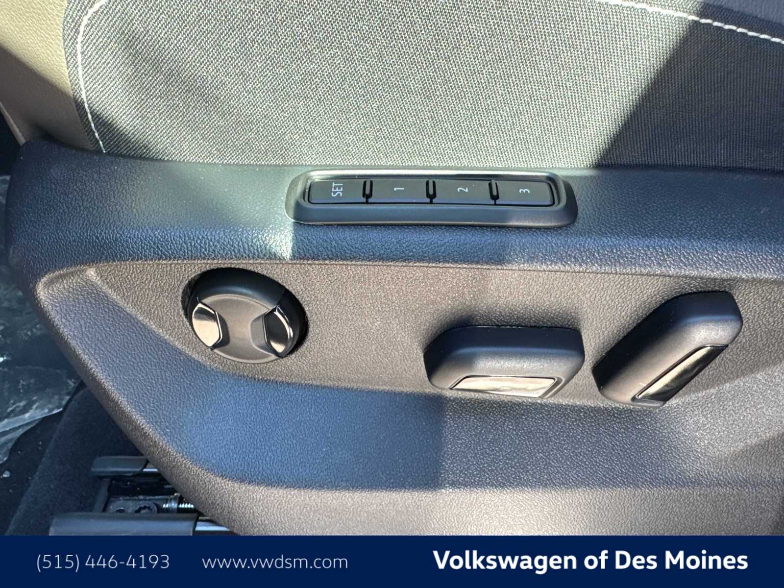 Thumbnail: 2026 Volkswagen Atlas - 25