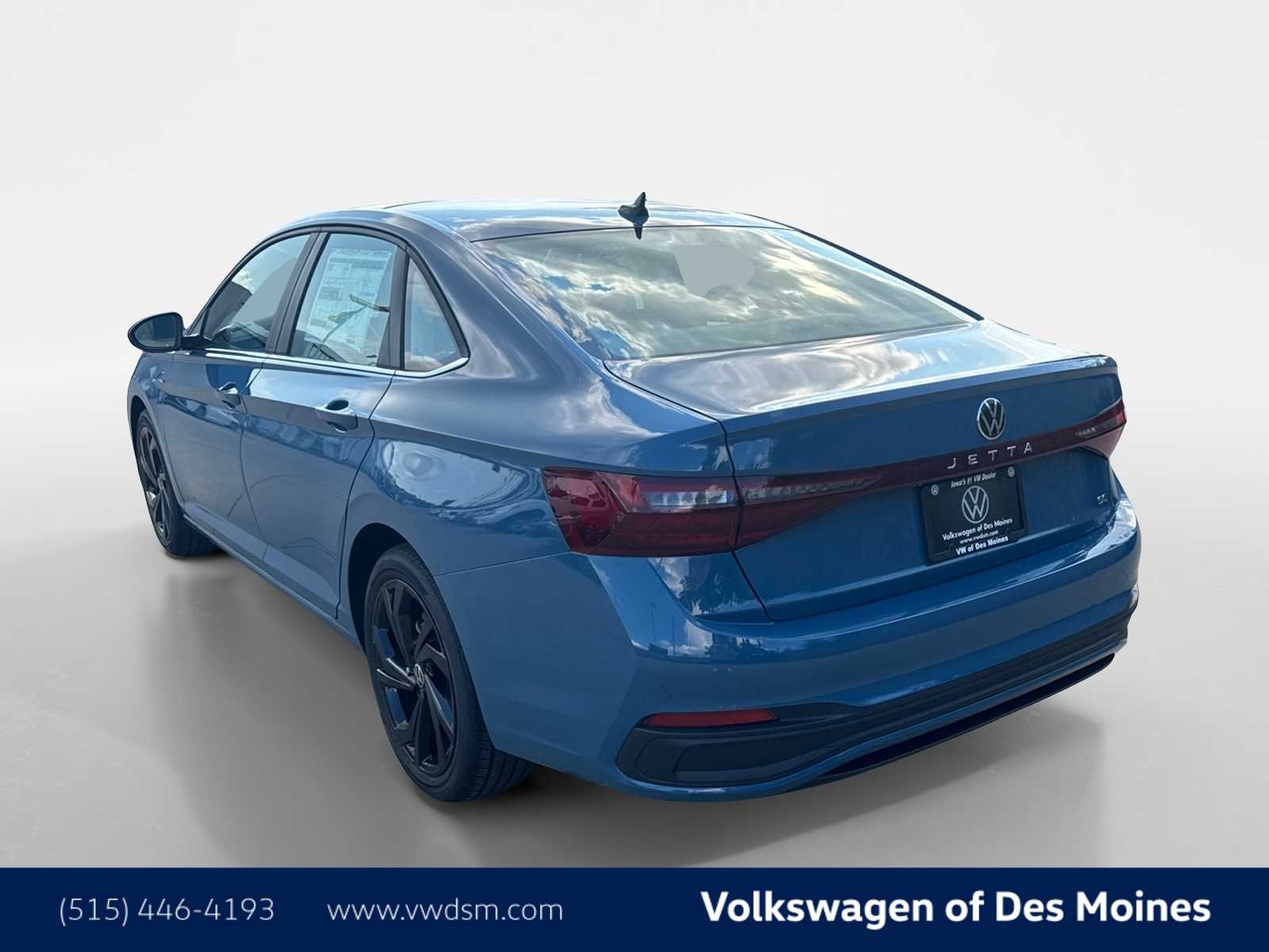 Thumbnail: 2025 Volkswagen Jetta - 4