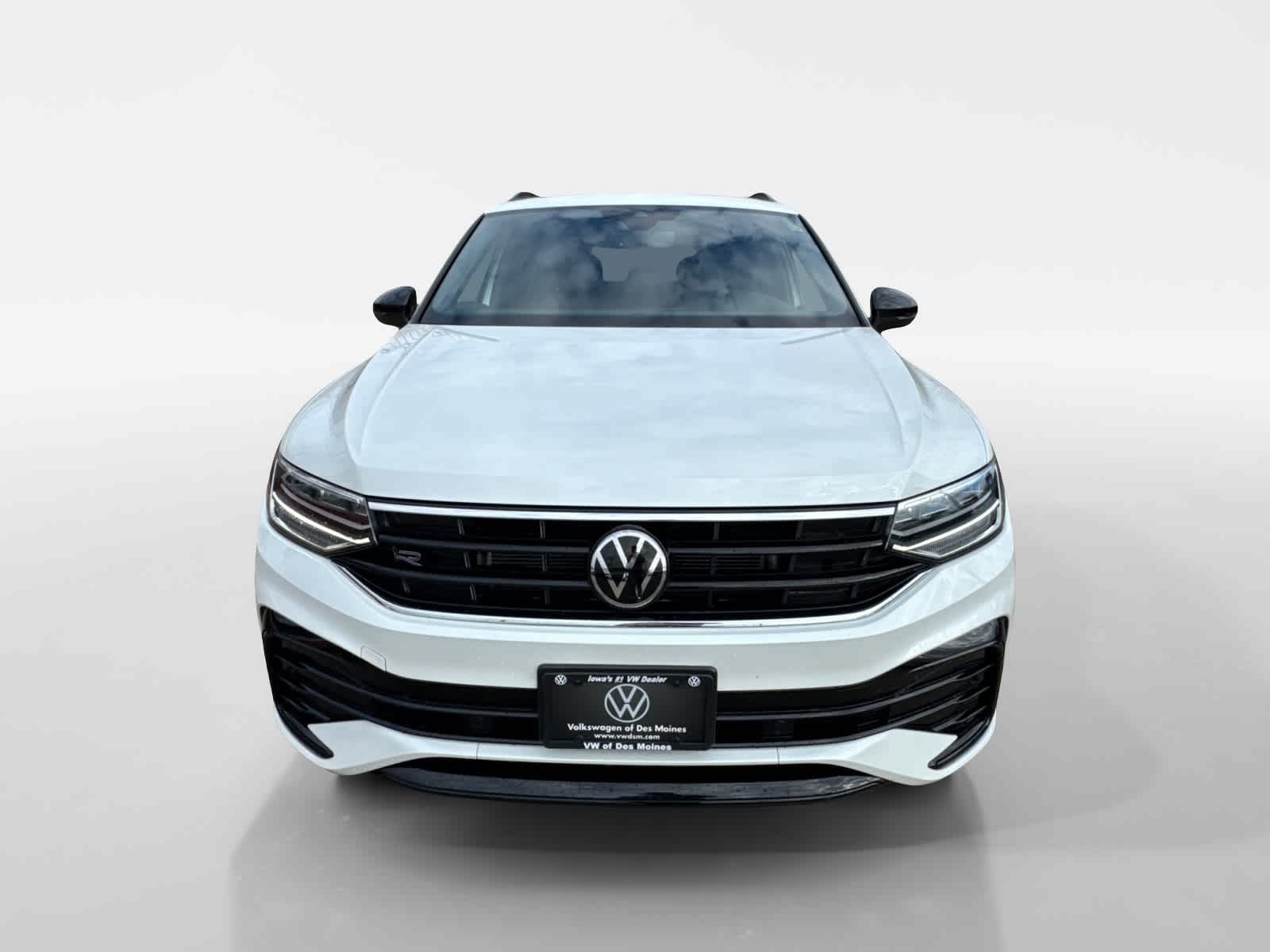 Thumbnail: 2022 Volkswagen Tiguan - 7