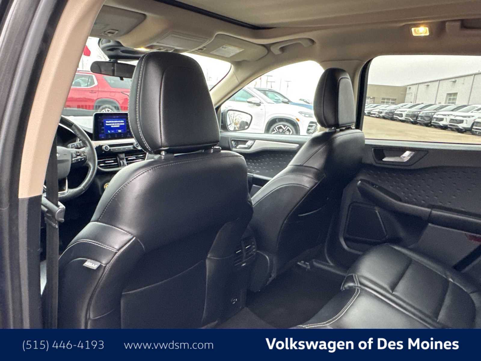 Thumbnail: 2020 Ford Escape - 14