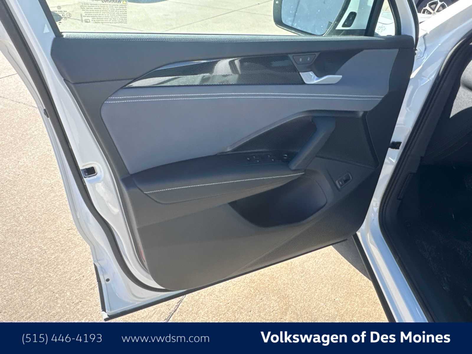 Thumbnail: 2026 Volkswagen Tiguan - 25