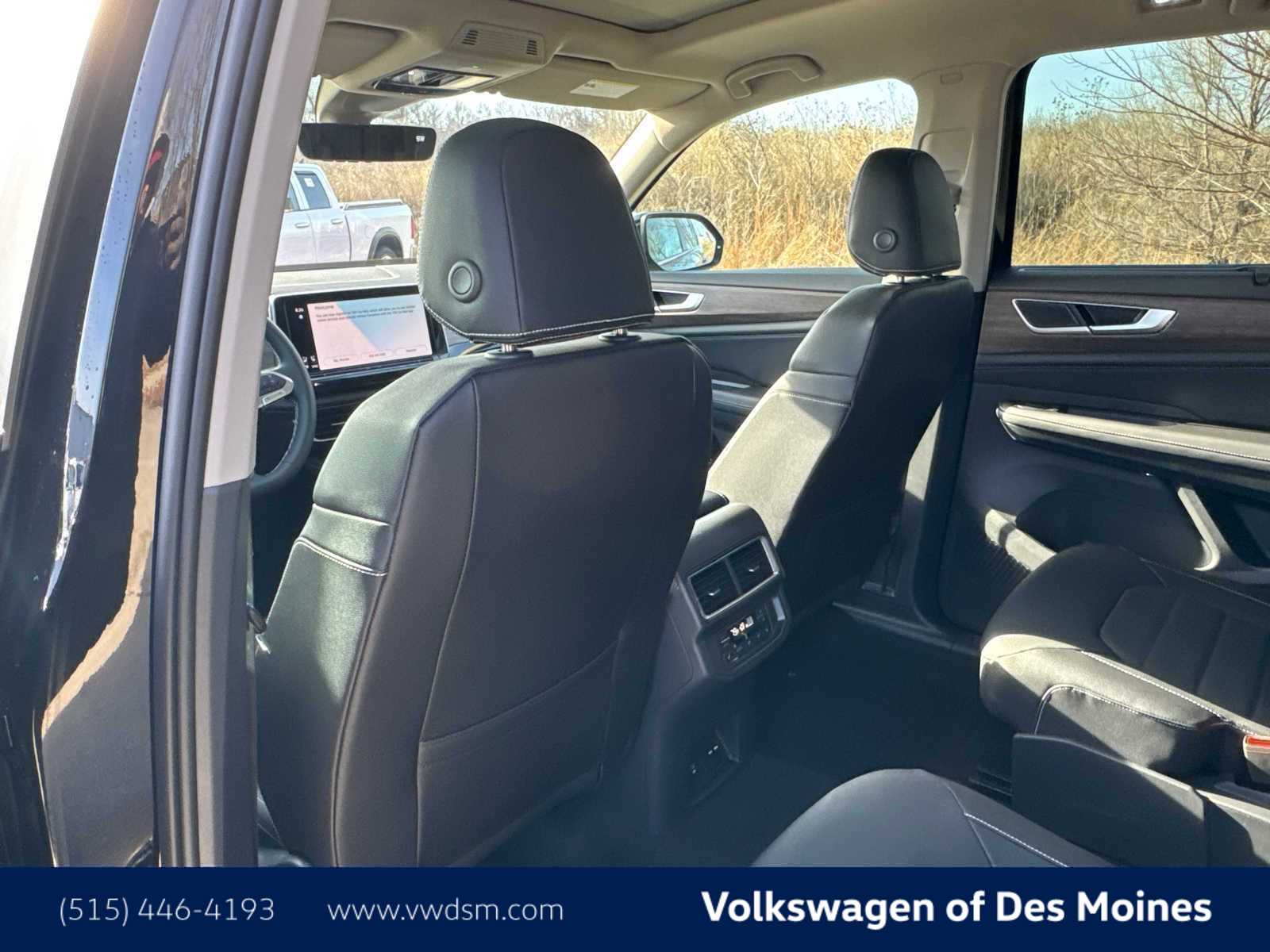 Thumbnail: 2026 Volkswagen Atlas - 13