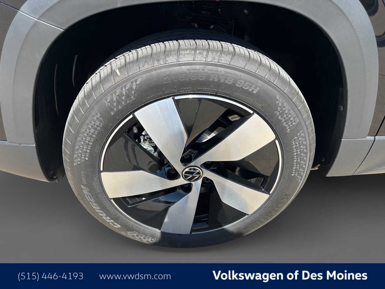 Thumbnail: 2025 Volkswagen Taos - 8