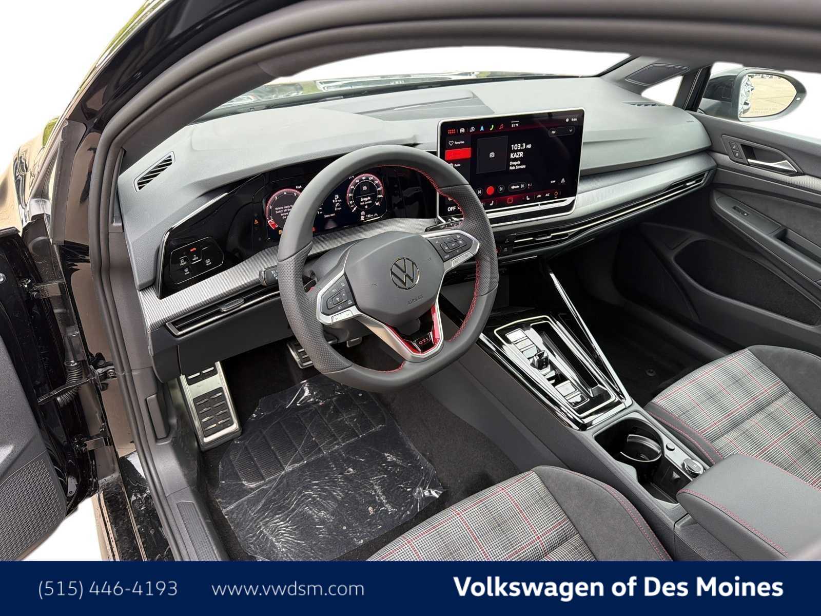 Thumbnail: 2026 Volkswagen Golf - 2
