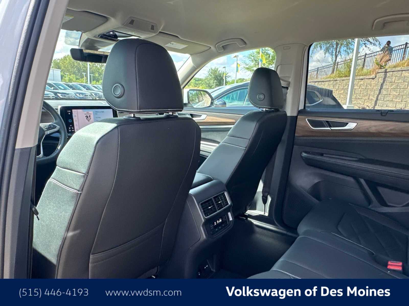 Thumbnail: 2026 Volkswagen Atlas - 13