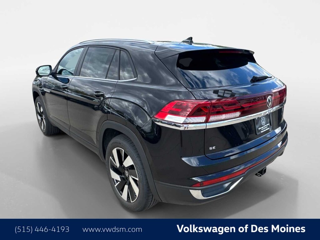 New 2026 Volkswagen Atlas Cross Sport 2.0T SE w/Technology SUV