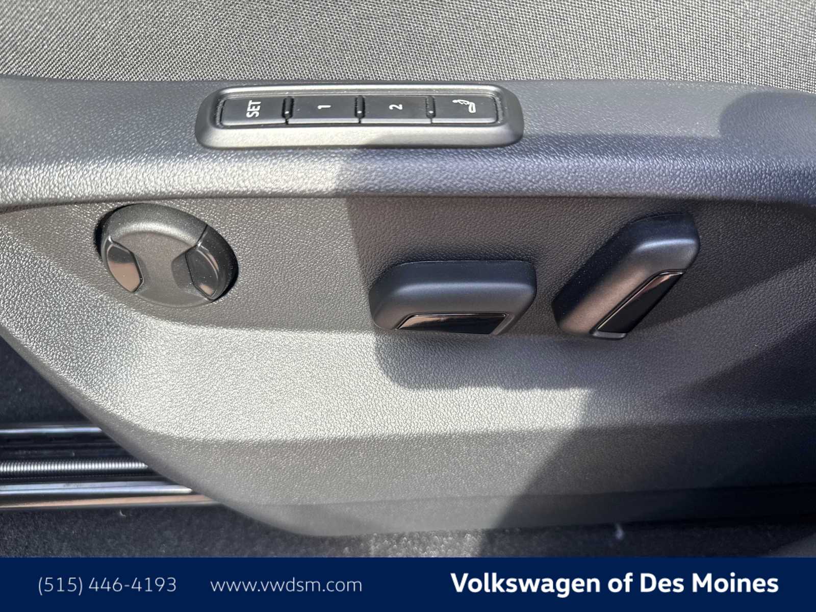 Thumbnail: 2025 Volkswagen Atlas - 25