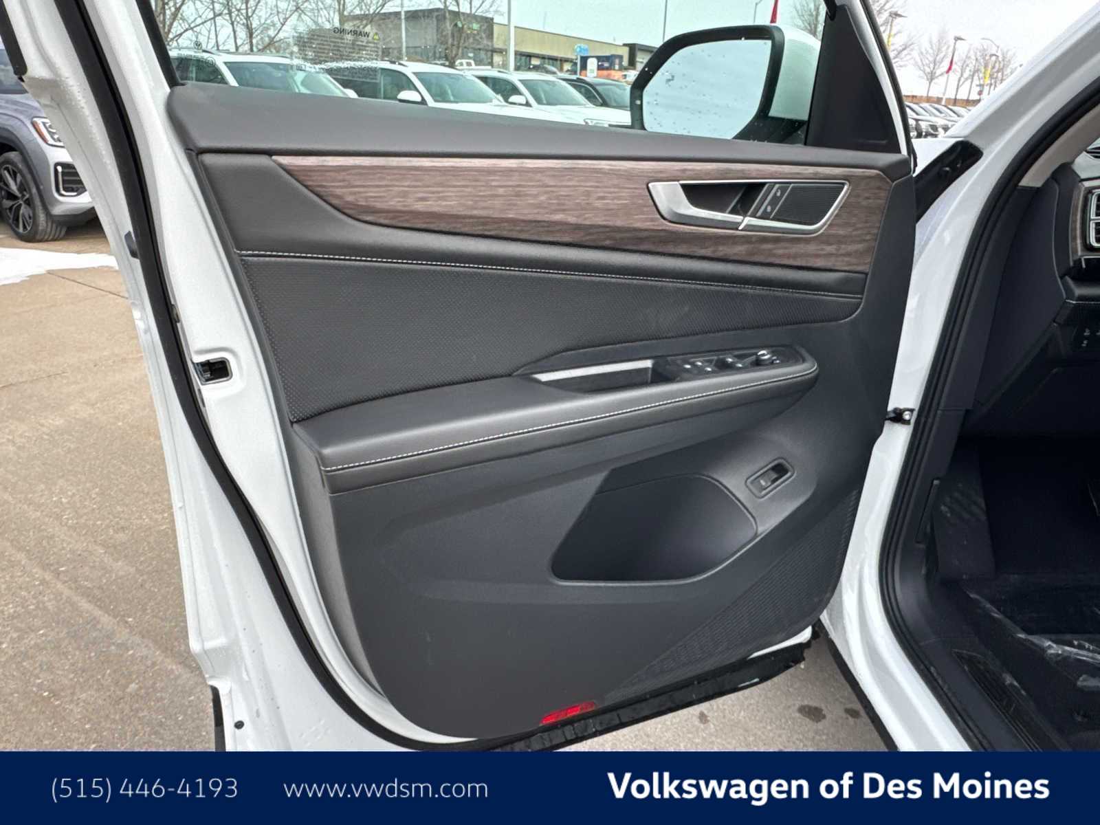 Thumbnail: 2026 Volkswagen Atlas - 23