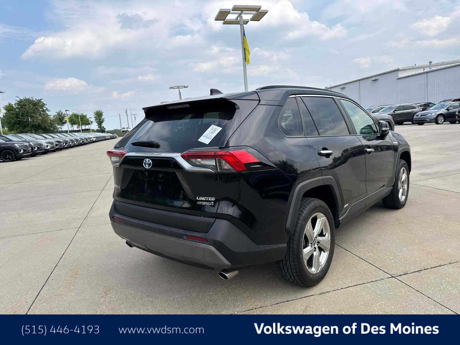 Thumbnail: 2021 Toyota RAV4 - 6