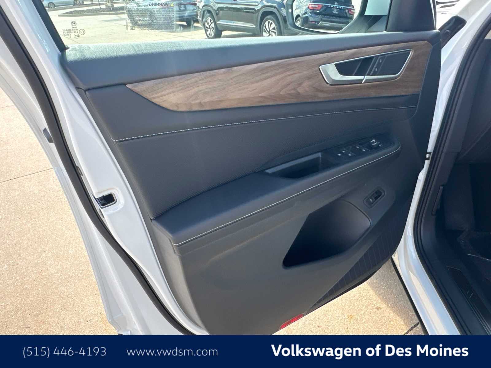 Thumbnail: 2026 Volkswagen Atlas - 23