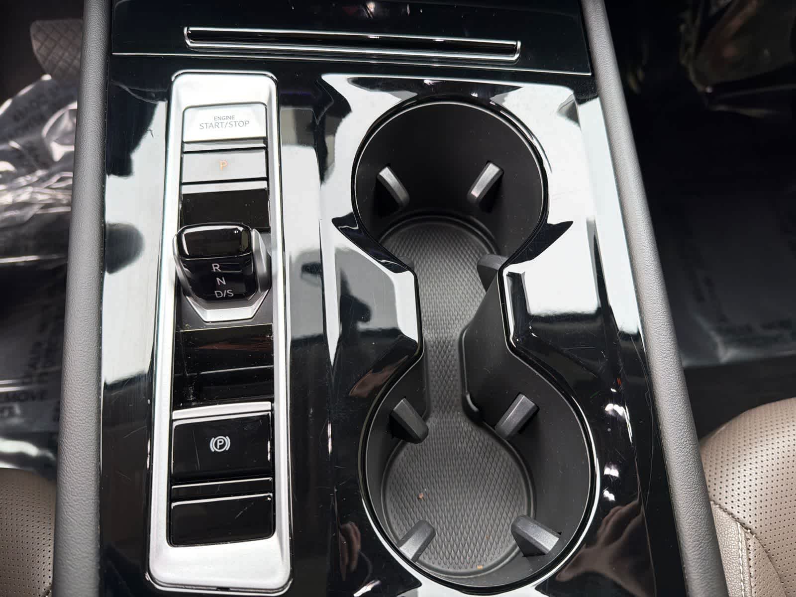 Thumbnail: 2025 Volkswagen Atlas - 17