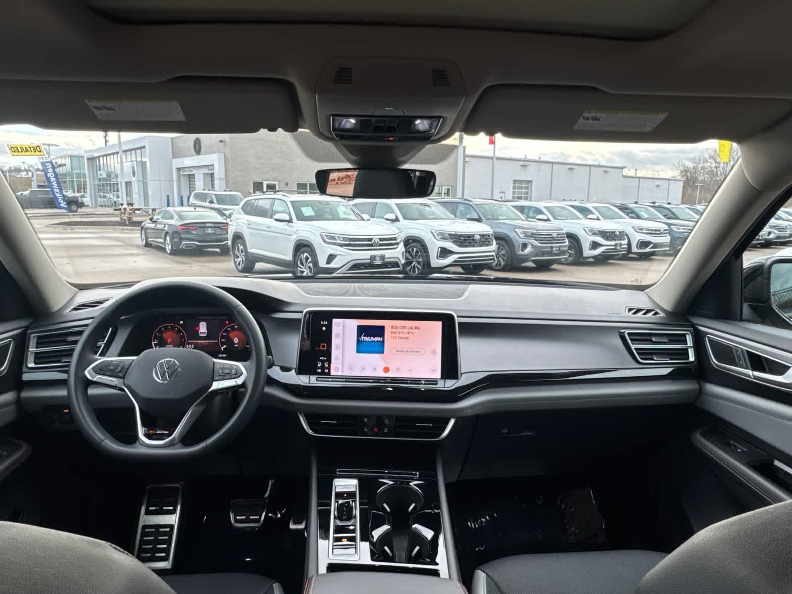 Thumbnail: 2025 Volkswagen Atlas - 10