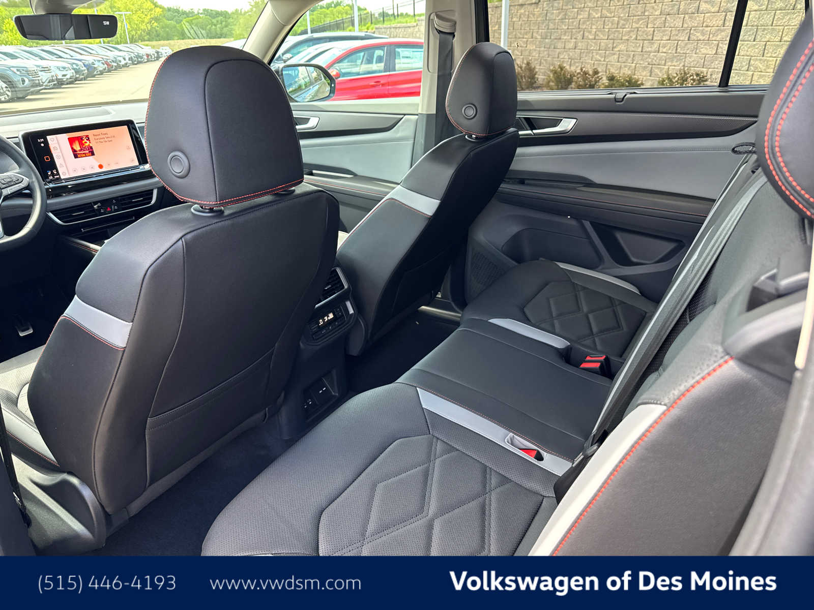 2025 Volkswagen Atlas  13