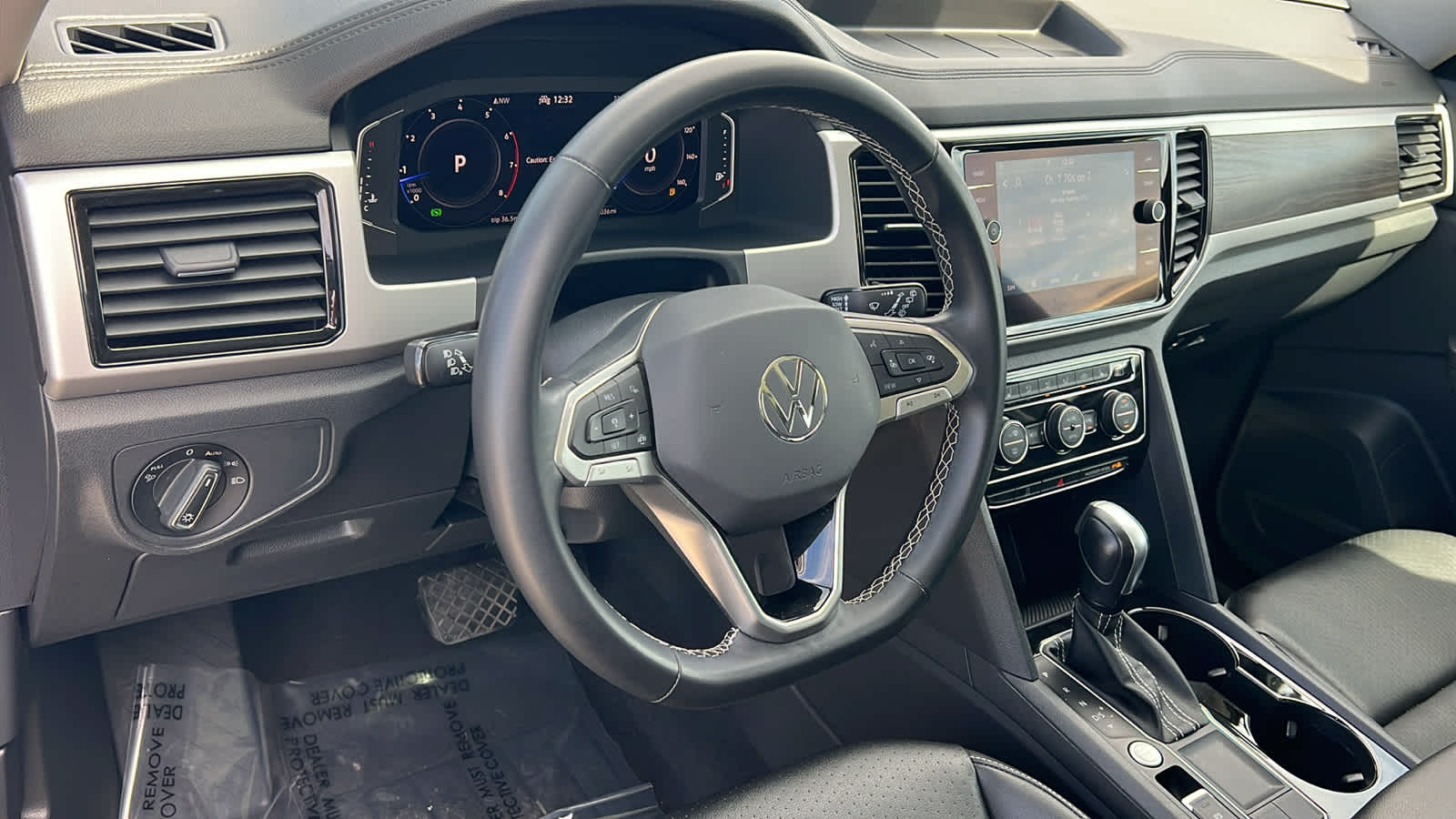 Thumbnail: 2022 Volkswagen Atlas - 10