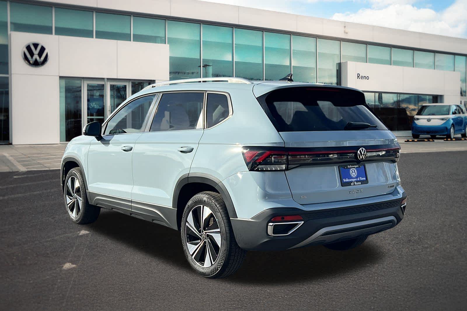 Thumbnail: 2025 Volkswagen Taos - 7