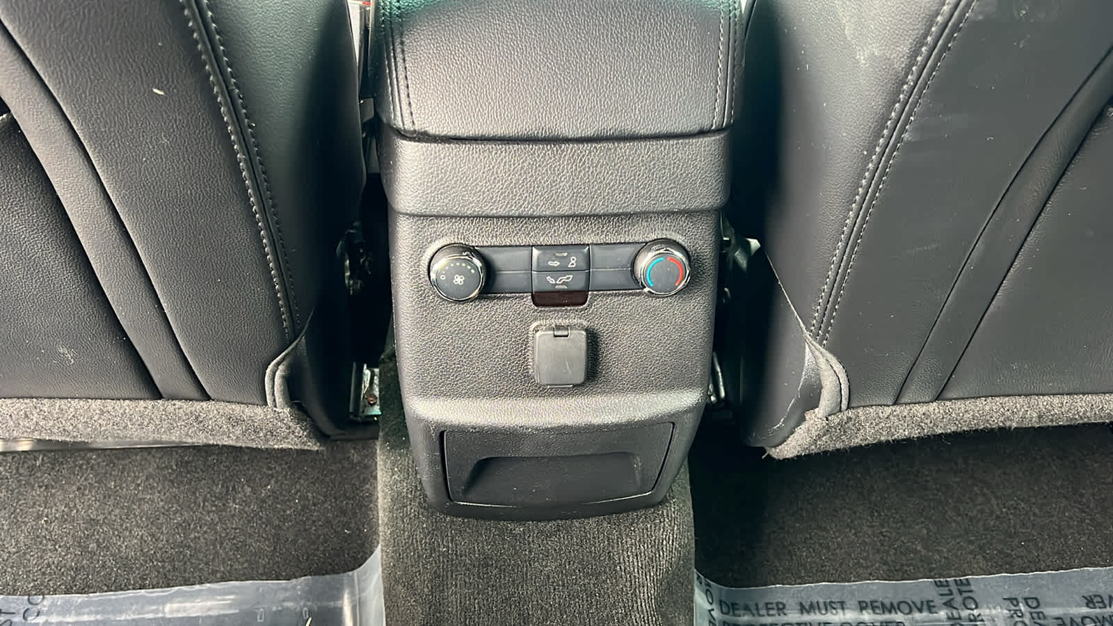 Thumbnail: 2017 Ford Explorer - 25