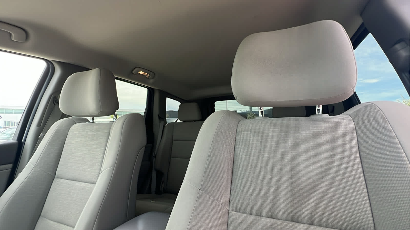 Thumbnail: 2012 Jeep Grand Cherokee - 11