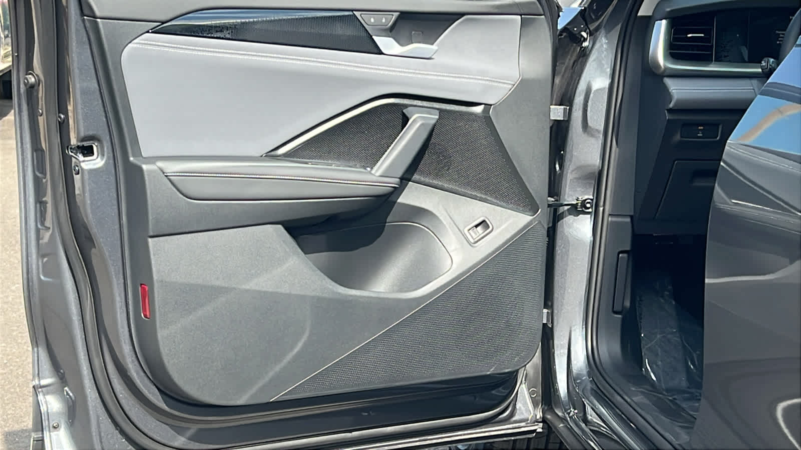 Thumbnail: 2026 Volkswagen Tiguan - 23