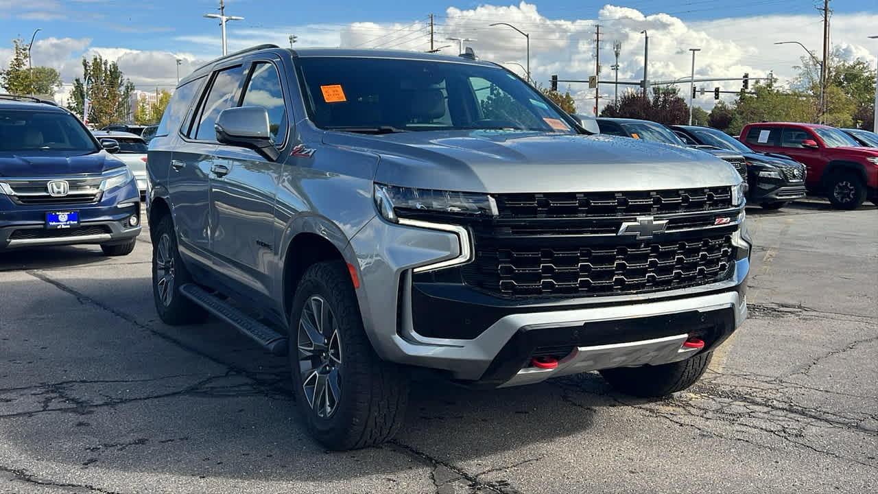 Thumbnail: 2023 Chevrolet Tahoe - 3