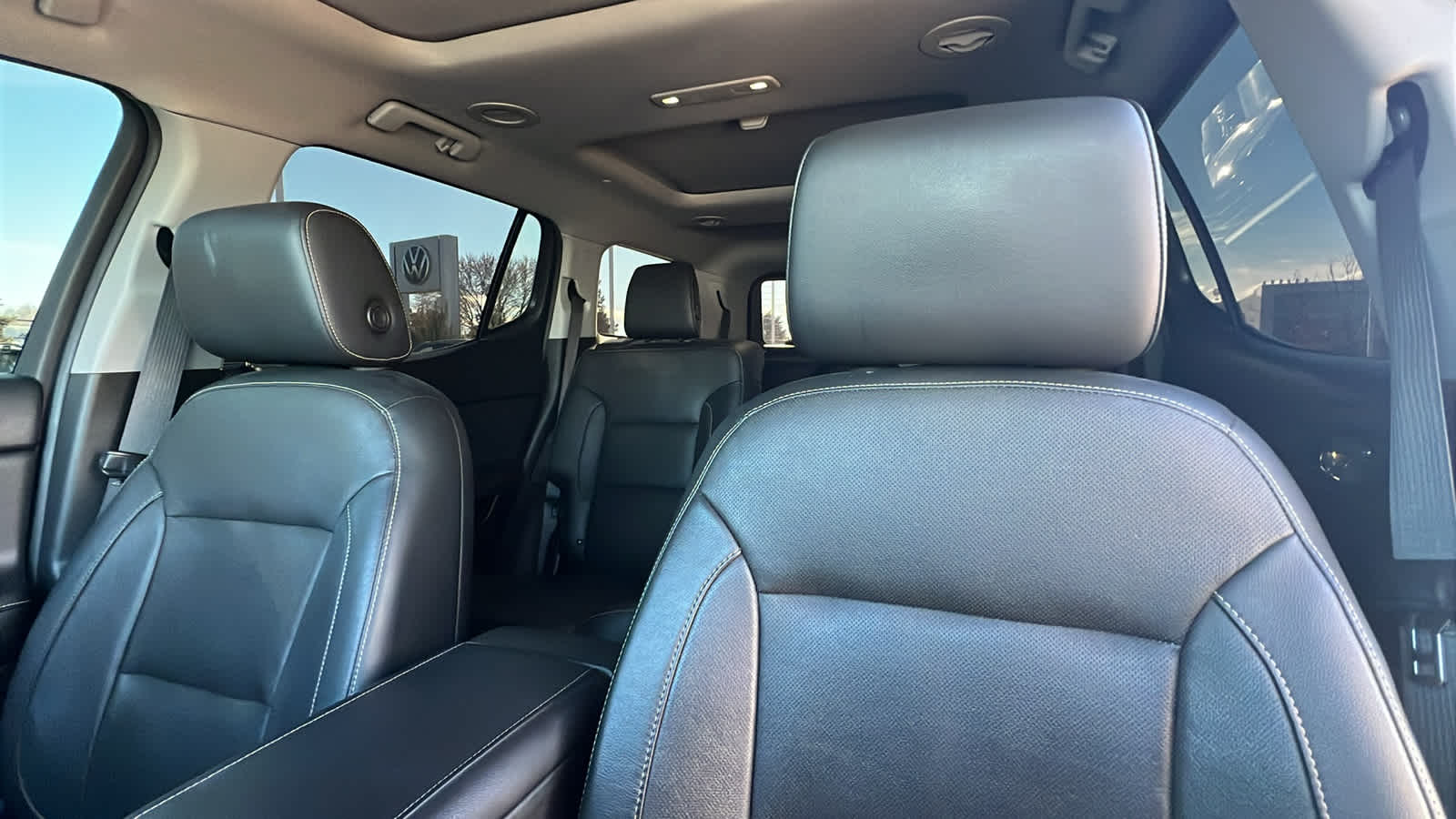 Thumbnail: 2017 GMC Acadia - 11