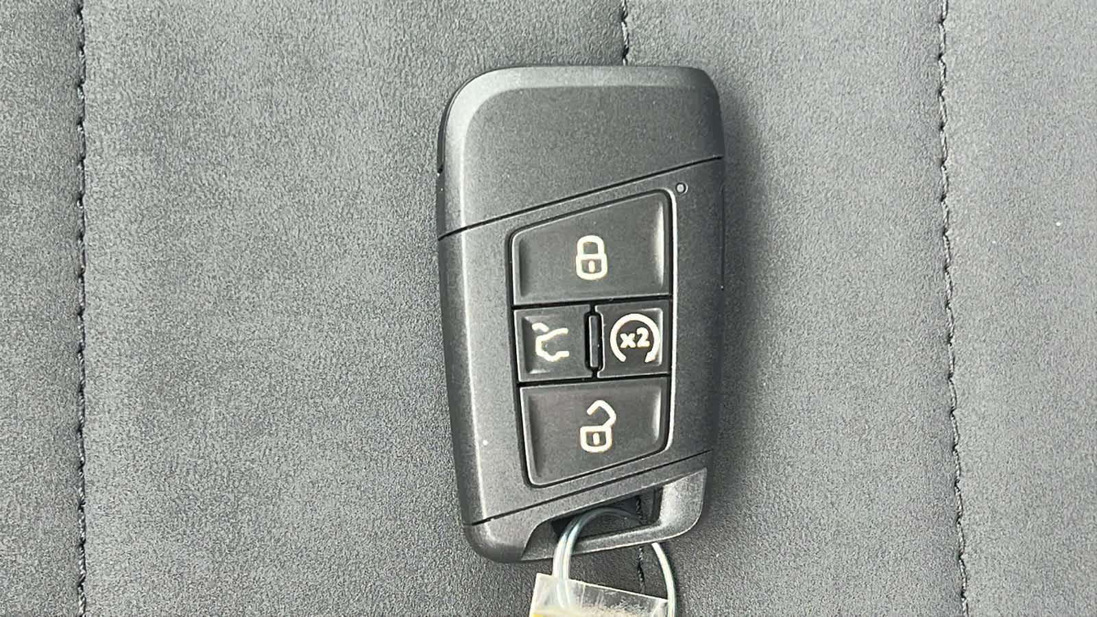 Thumbnail: 2025 Volkswagen Taos - 29