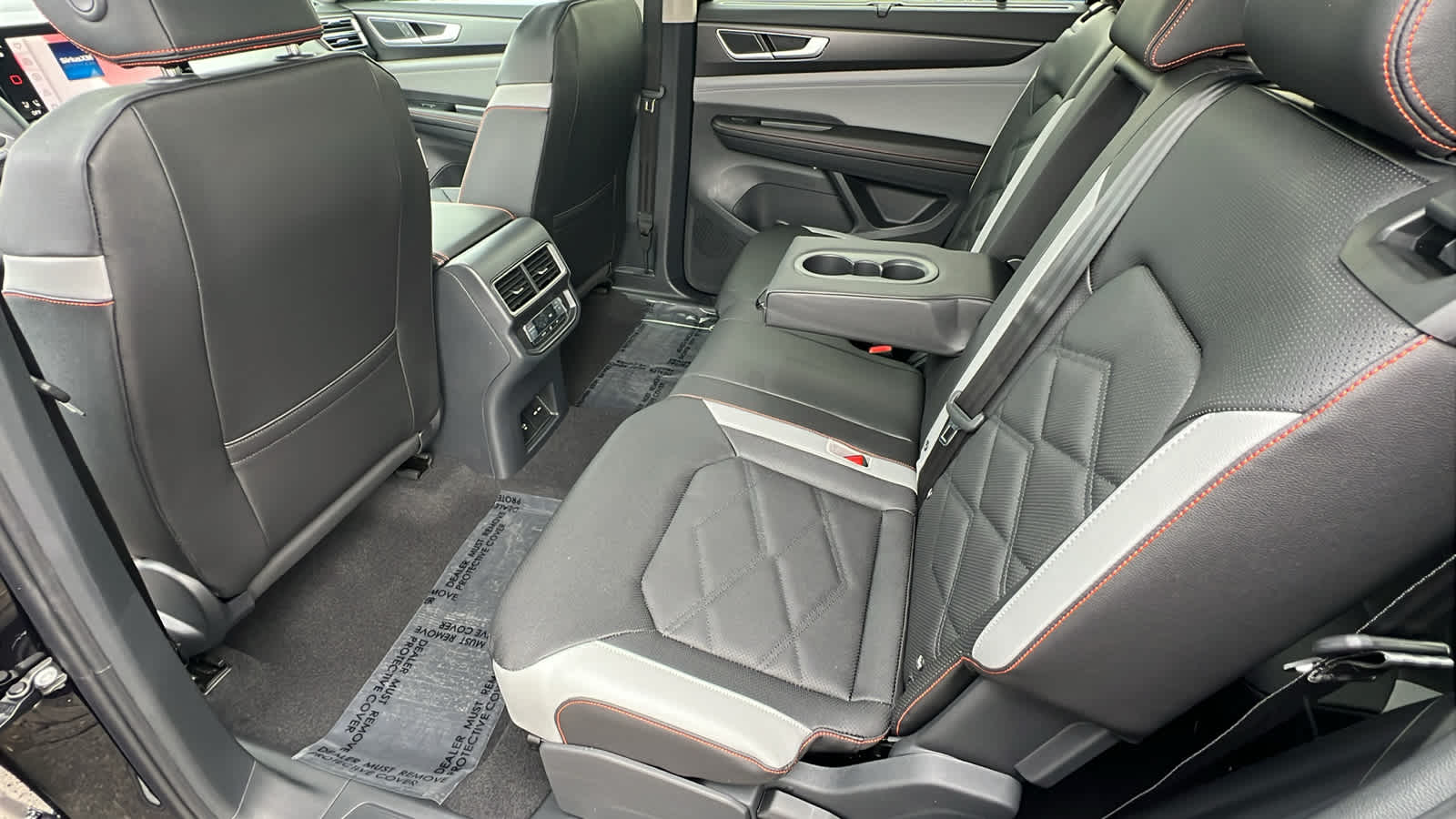 Thumbnail: 2026 Volkswagen Atlas - 24