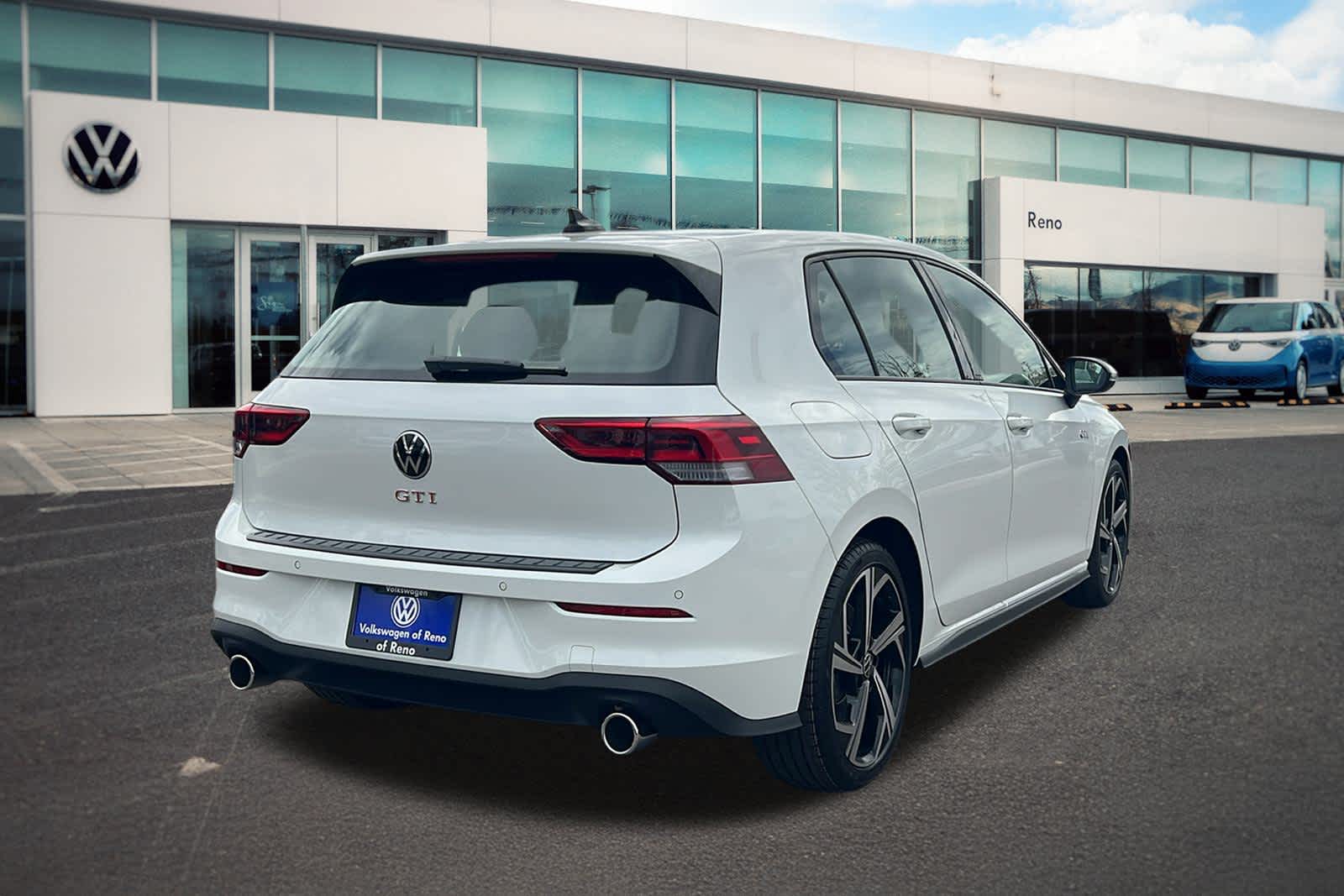 Thumbnail: 2025 Volkswagen Golf - 5