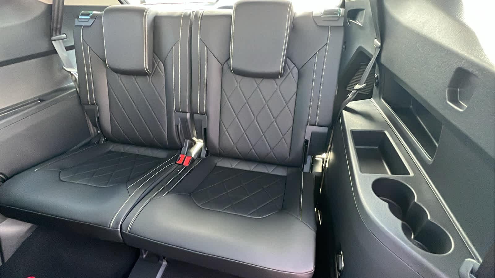 Thumbnail: 2026 Volkswagen Atlas - 31