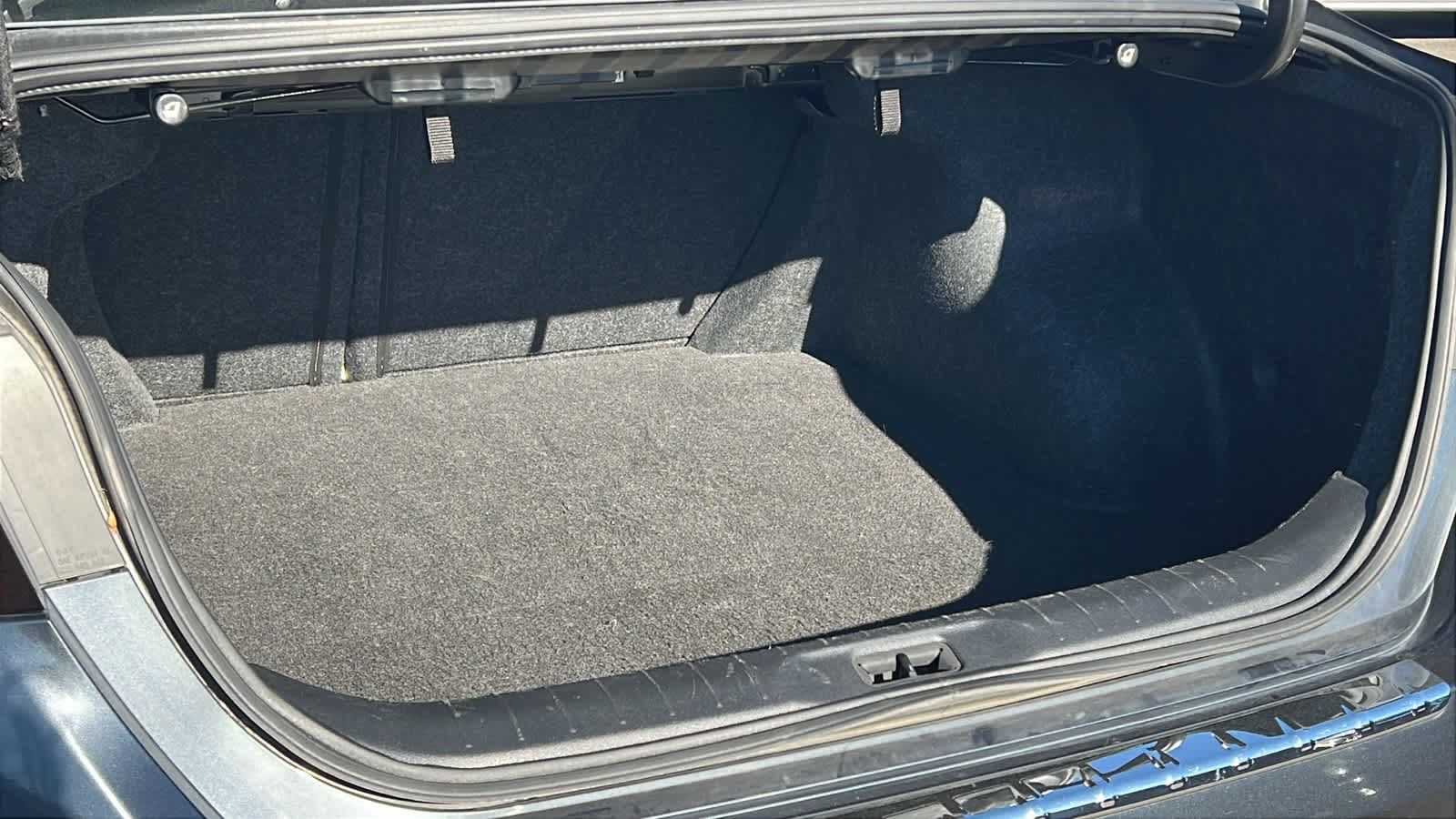 Thumbnail: 2021 Nissan Altima - 25