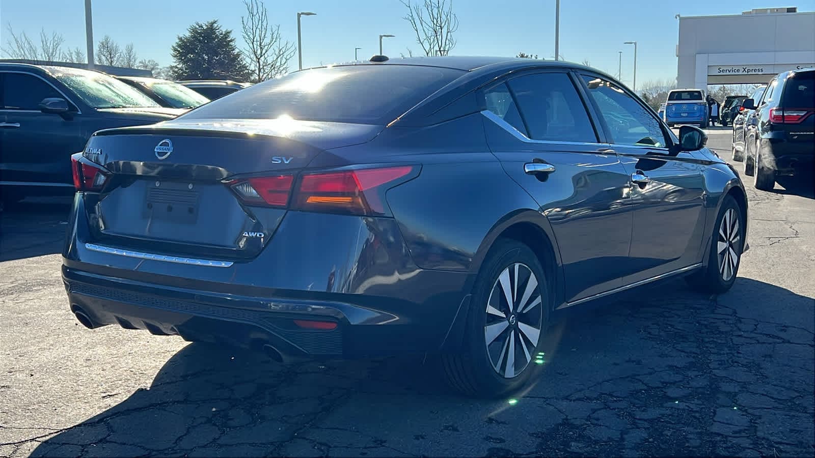 Thumbnail: 2021 Nissan Altima - 5