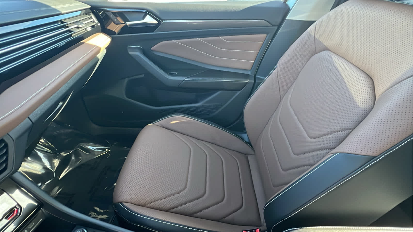 Thumbnail: 2026 Volkswagen Jetta - 12