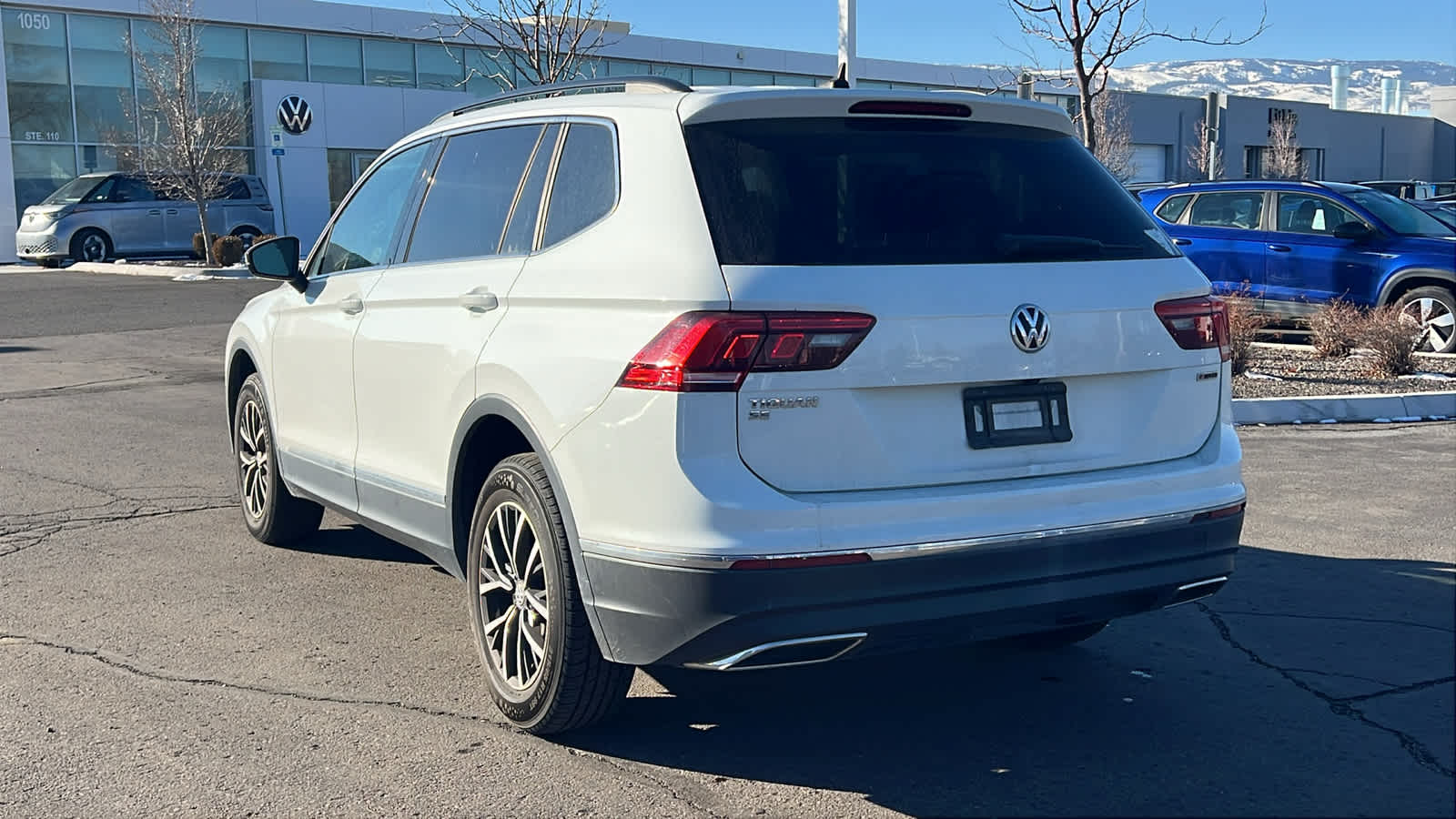Thumbnail: 2020 Volkswagen Tiguan - 7