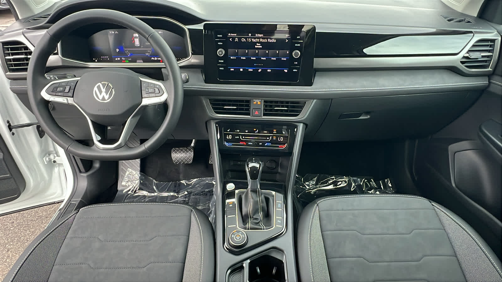 Thumbnail: 2025 Volkswagen Taos - 26