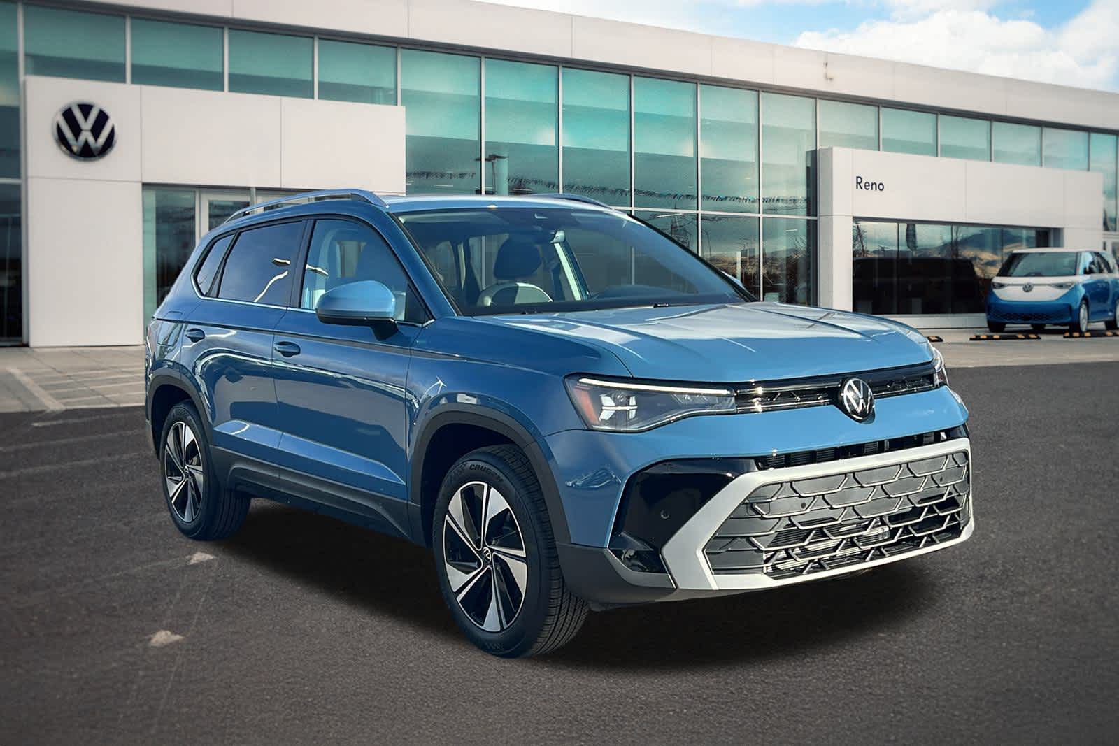 Thumbnail: 2026 Volkswagen Taos - 3