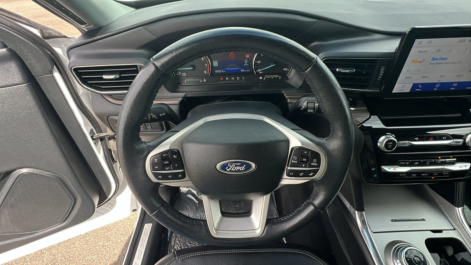 Thumbnail: 2022 Ford Explorer - 18