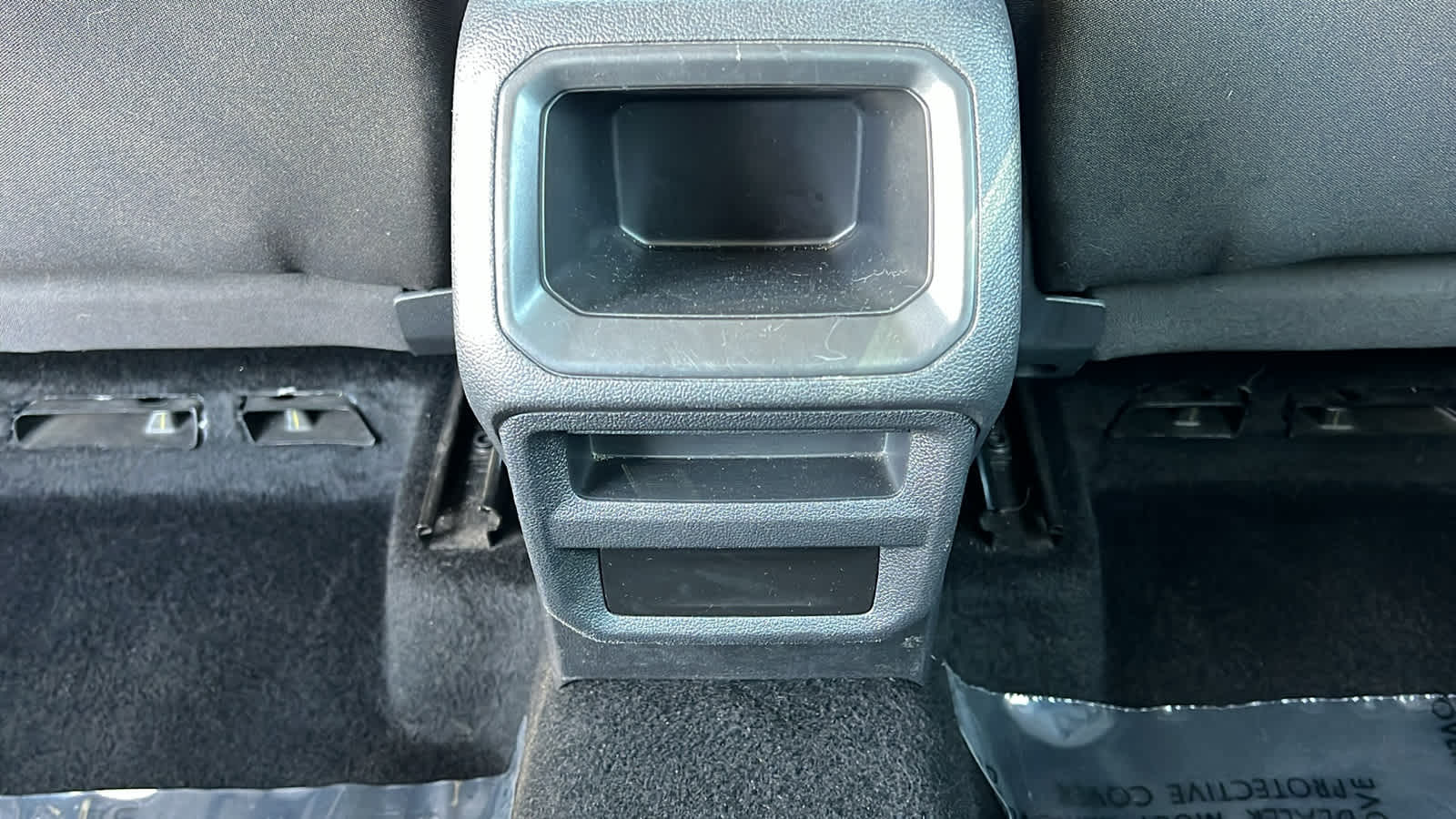 Thumbnail: 2024 Volkswagen Taos - 25