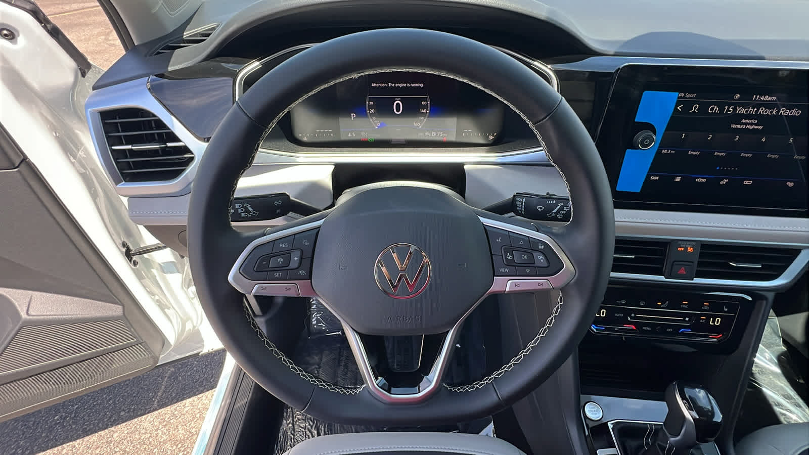 Thumbnail: 2025 Volkswagen Taos - 18