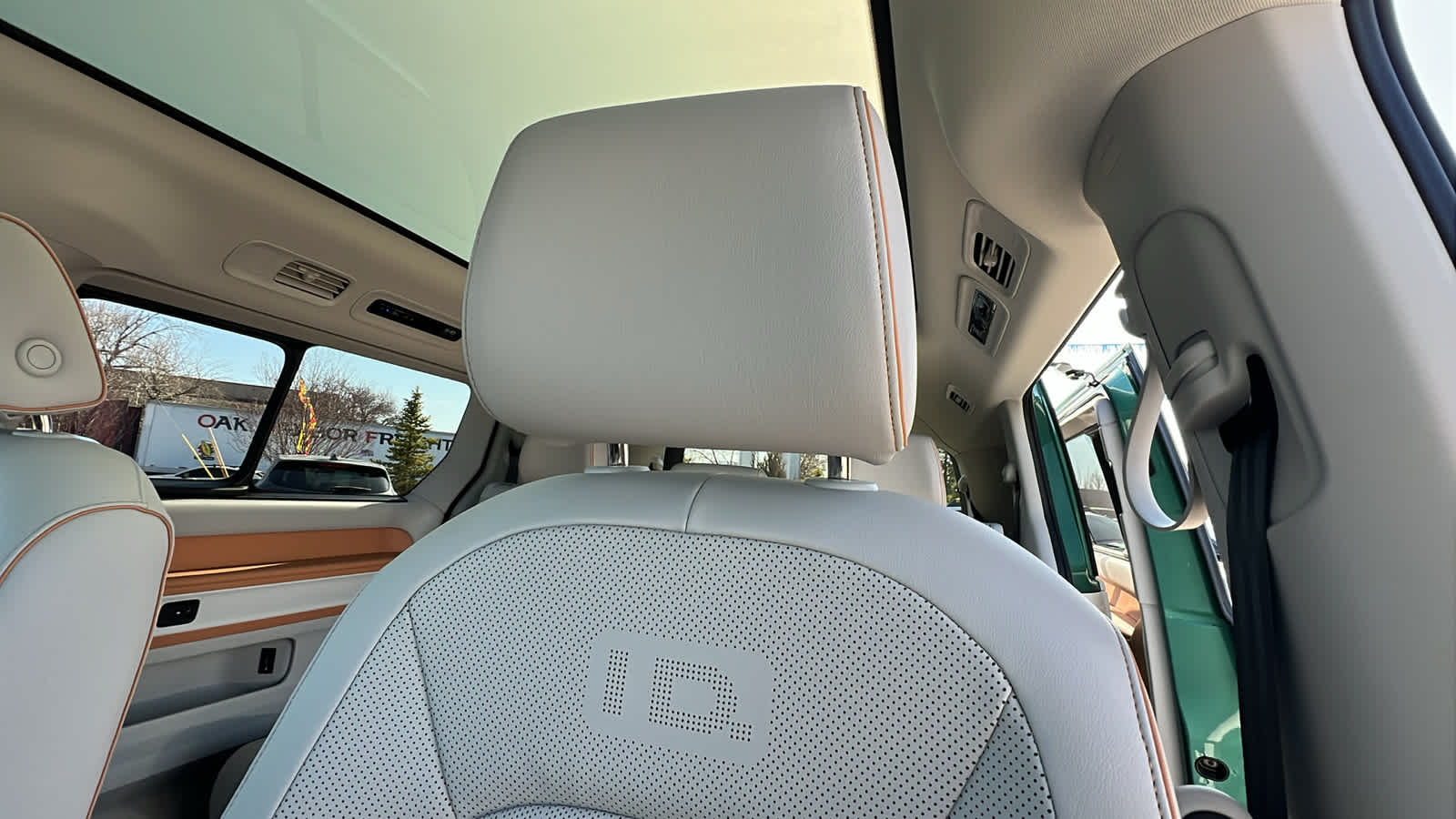 Thumbnail: 2025 Volkswagen ID.Buzz - 26