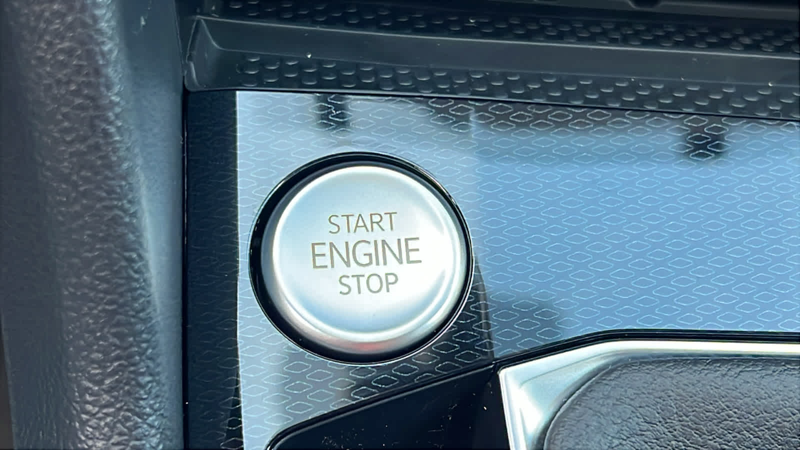 Thumbnail: 2026 Volkswagen Taos - 18