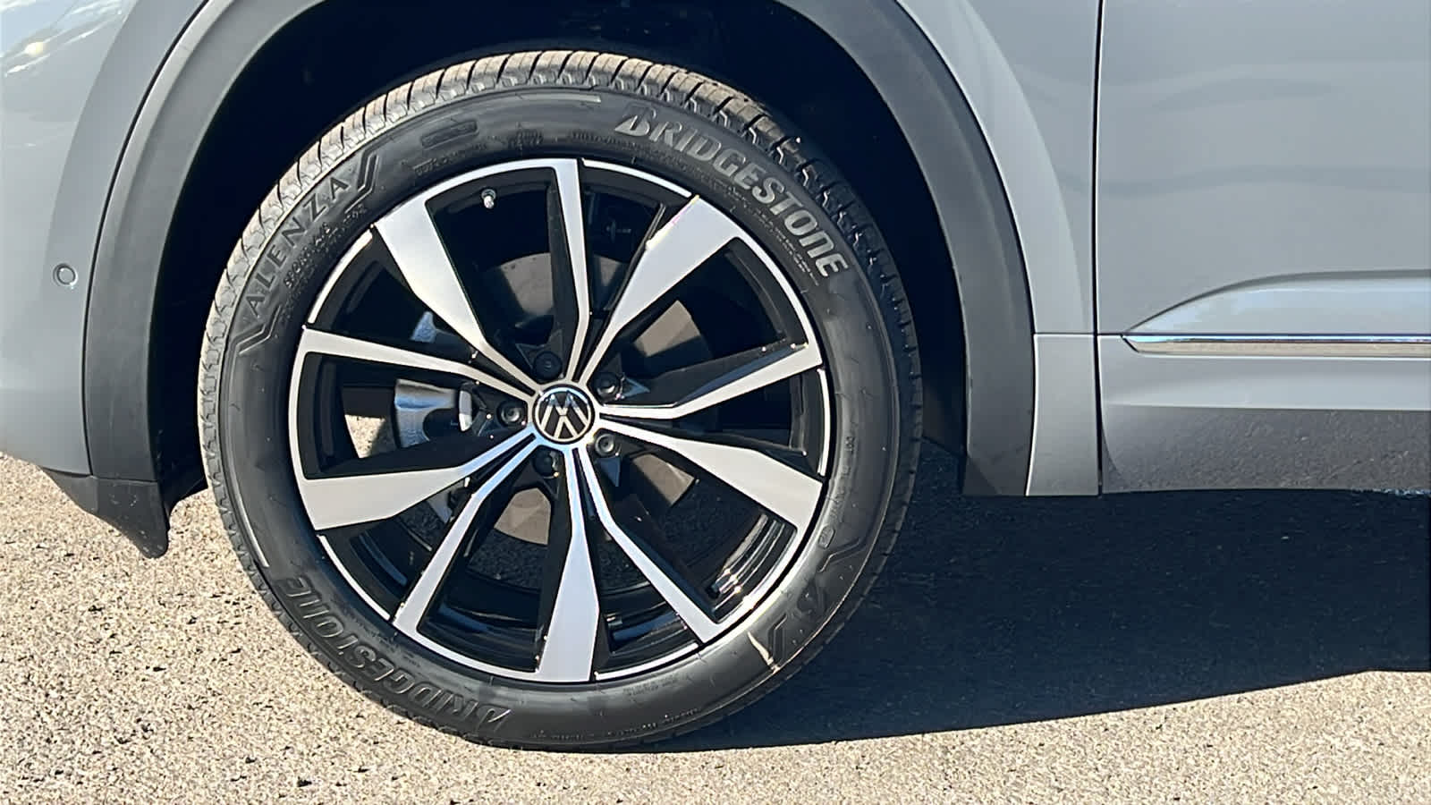 Thumbnail: 2026 Volkswagen Atlas - 9