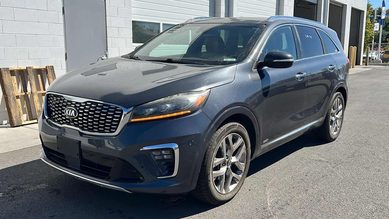 Used 2019 Kia Sorento SXL with VIN 5XYPKDA58KG439339 for sale in Reno, NV