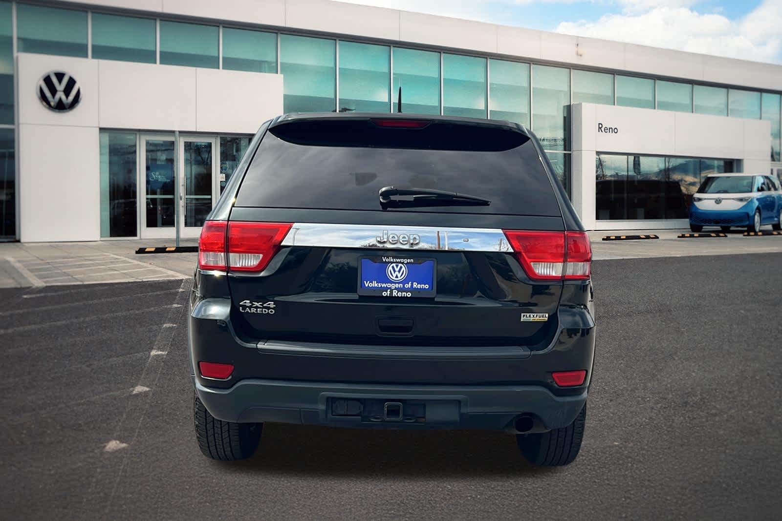 Thumbnail: 2012 Jeep Grand Cherokee - 6