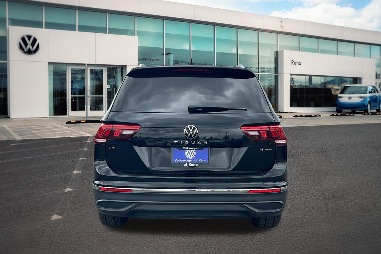 Thumbnail: 2022 Volkswagen Tiguan - 6