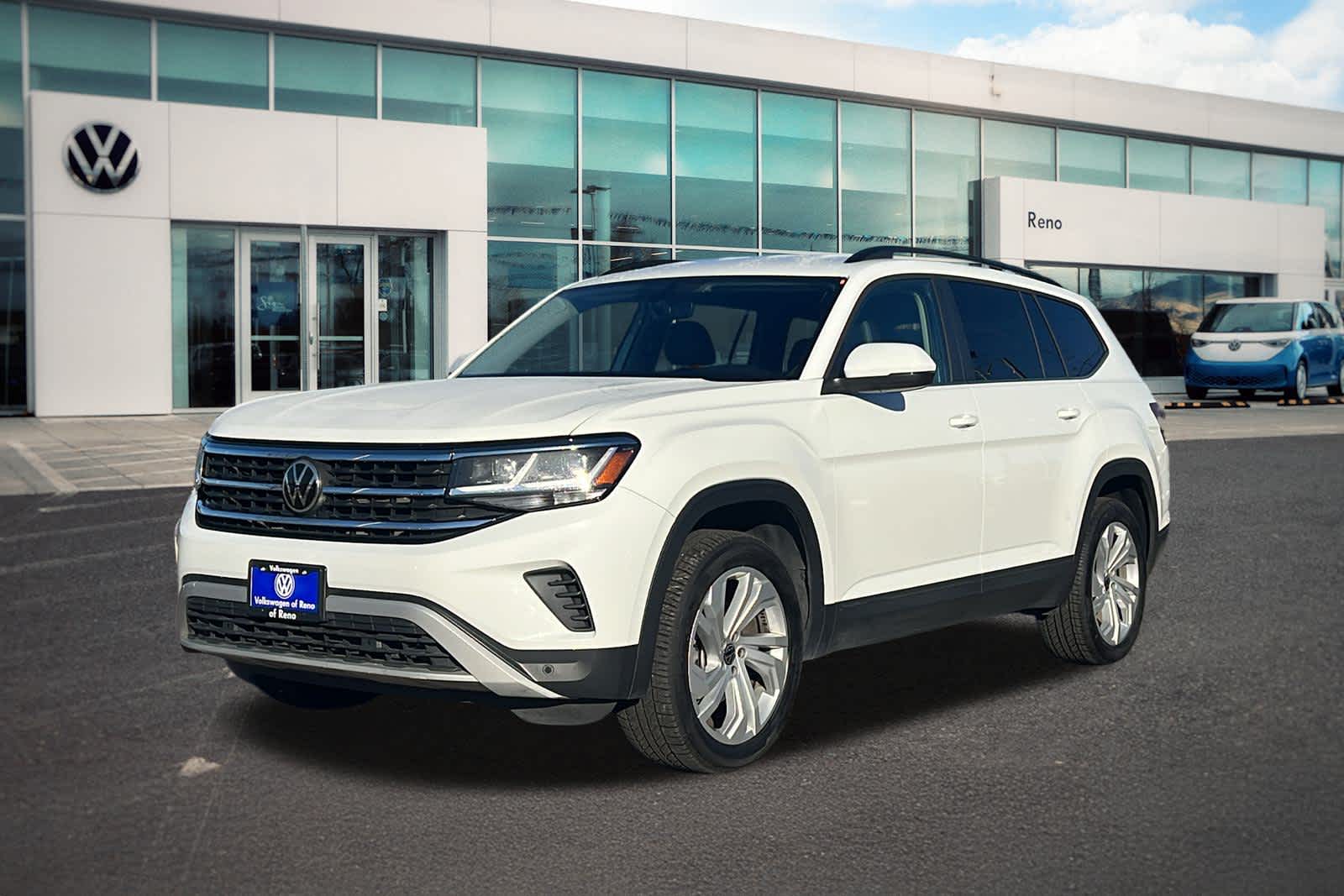 2022 Volkswagen Atlas SE w/Tech's photo