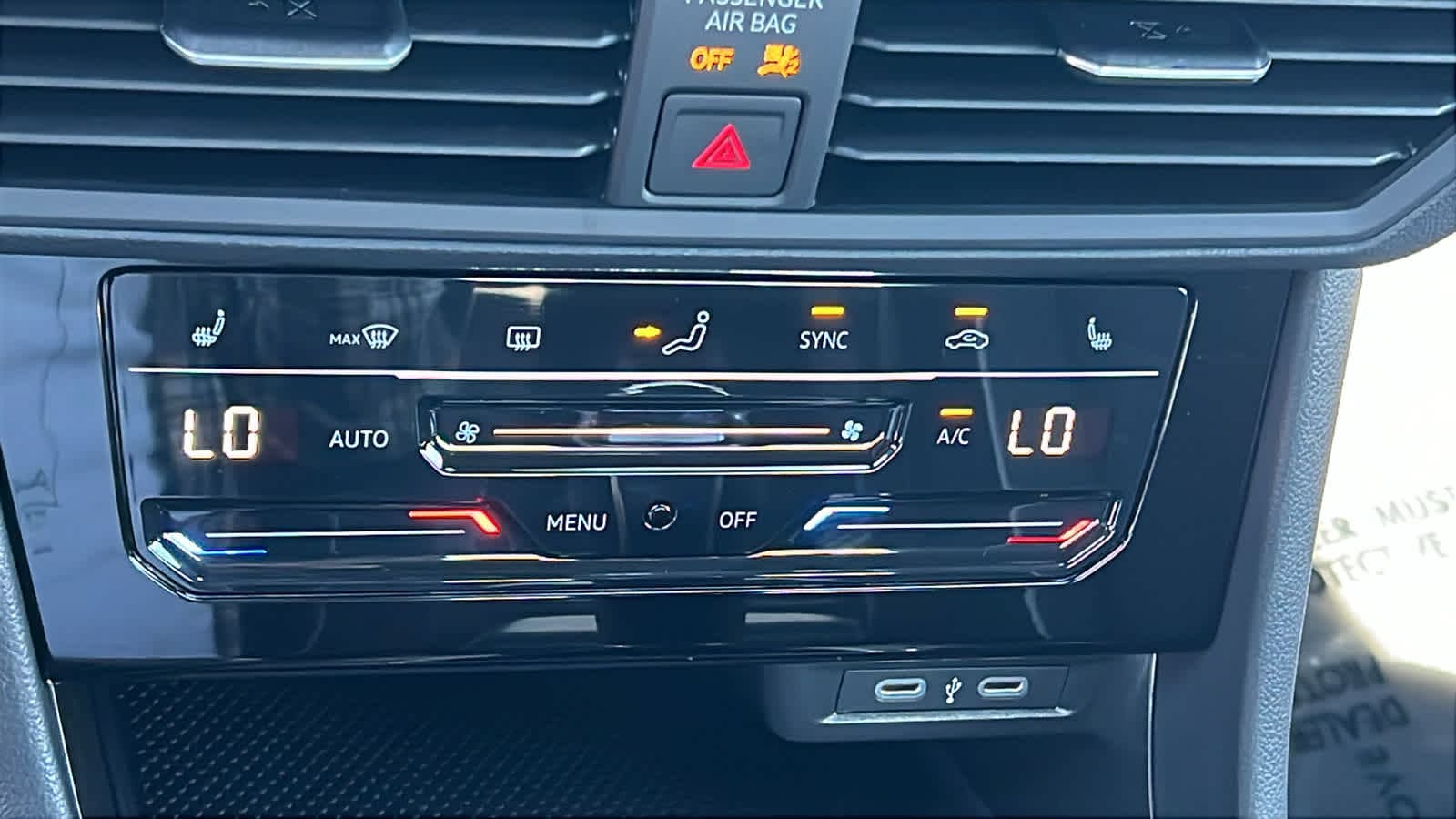 Thumbnail: 2025 Volkswagen Jetta - 14