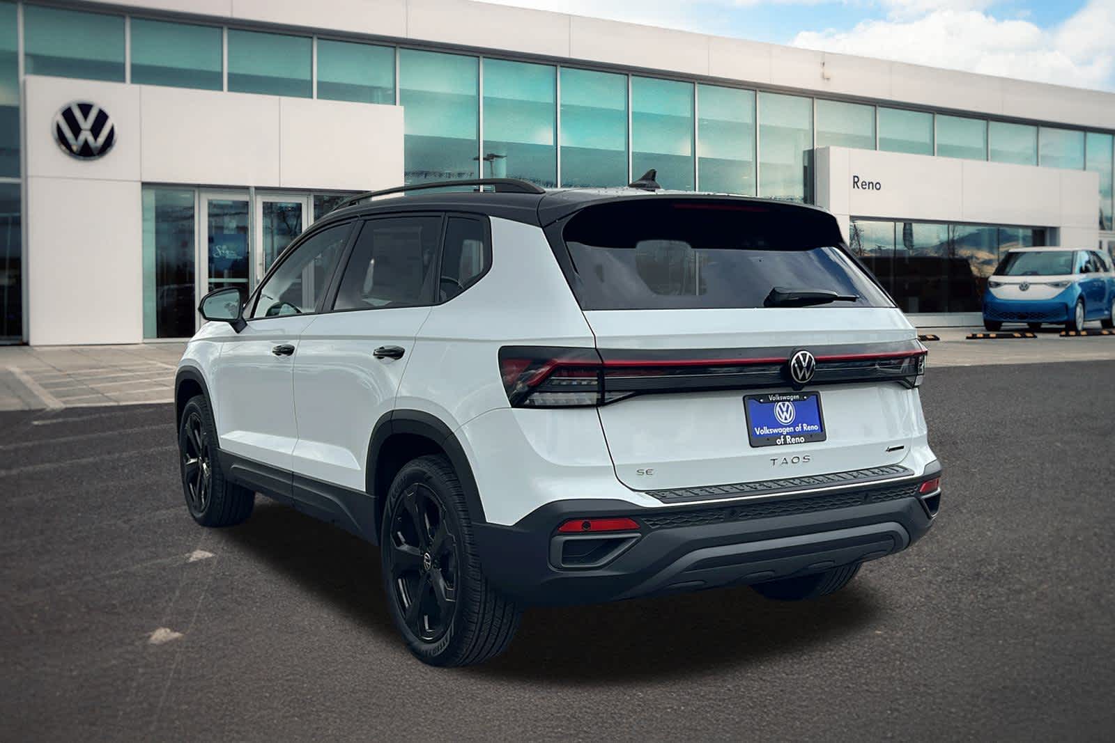 Thumbnail: 2025 Volkswagen Taos - 7