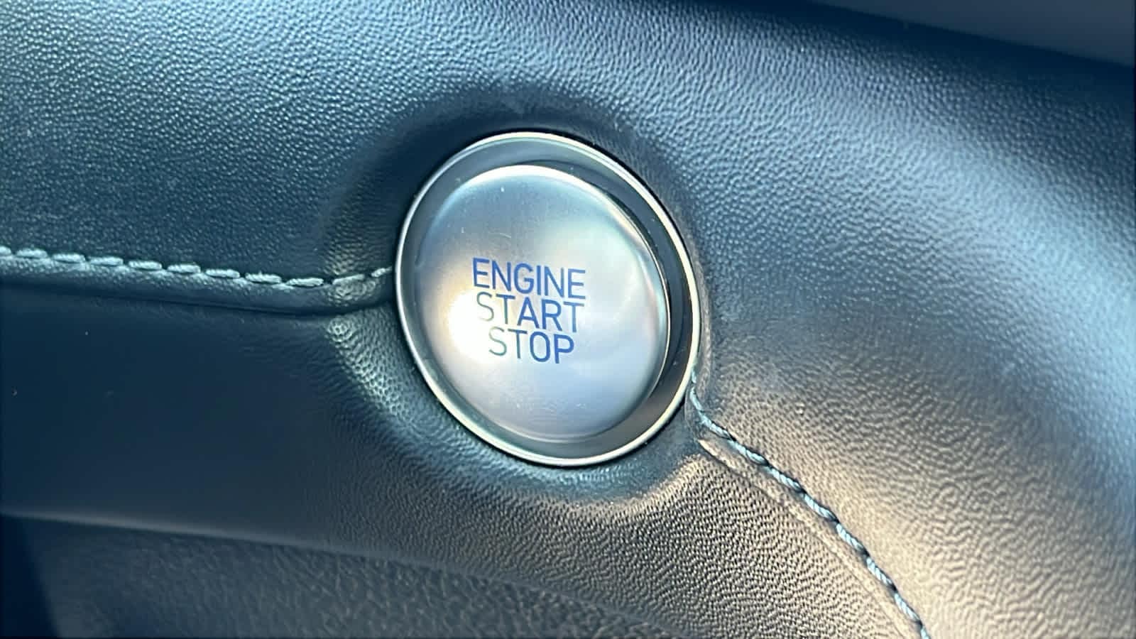 Thumbnail: 2021 Hyundai Santa Fe - 17