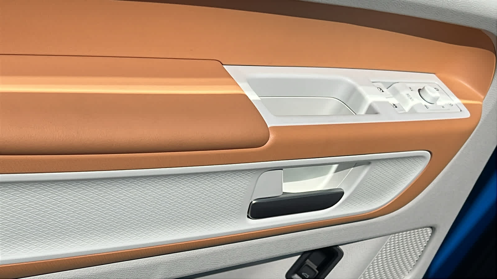 Thumbnail: 2025 Volkswagen ID.Buzz - 22