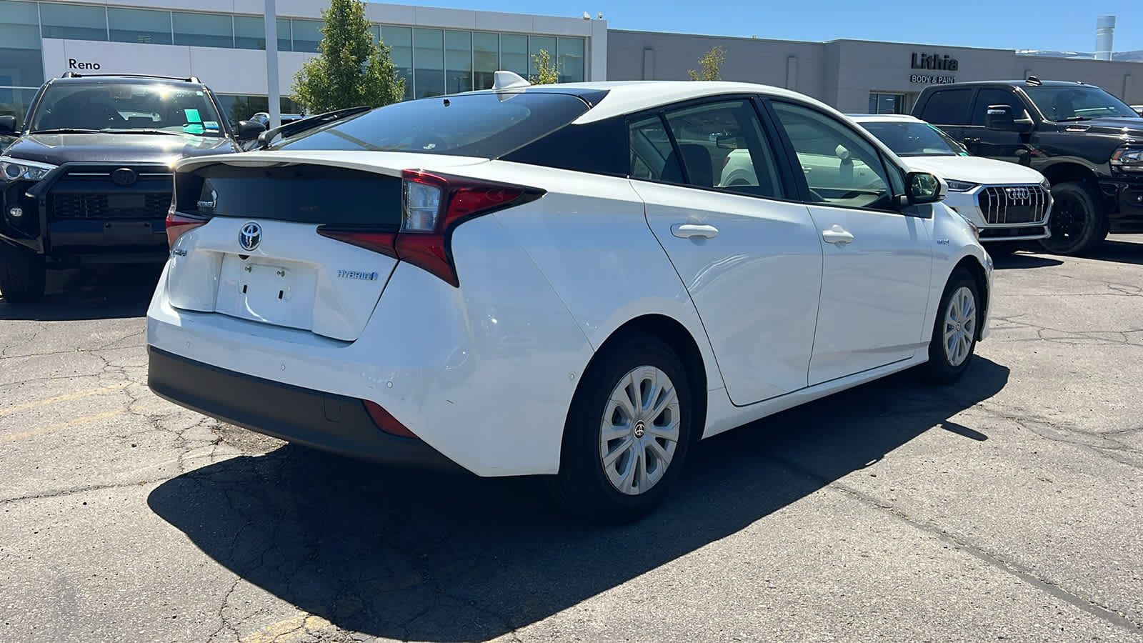 Thumbnail: 2022 Toyota Prius - 5