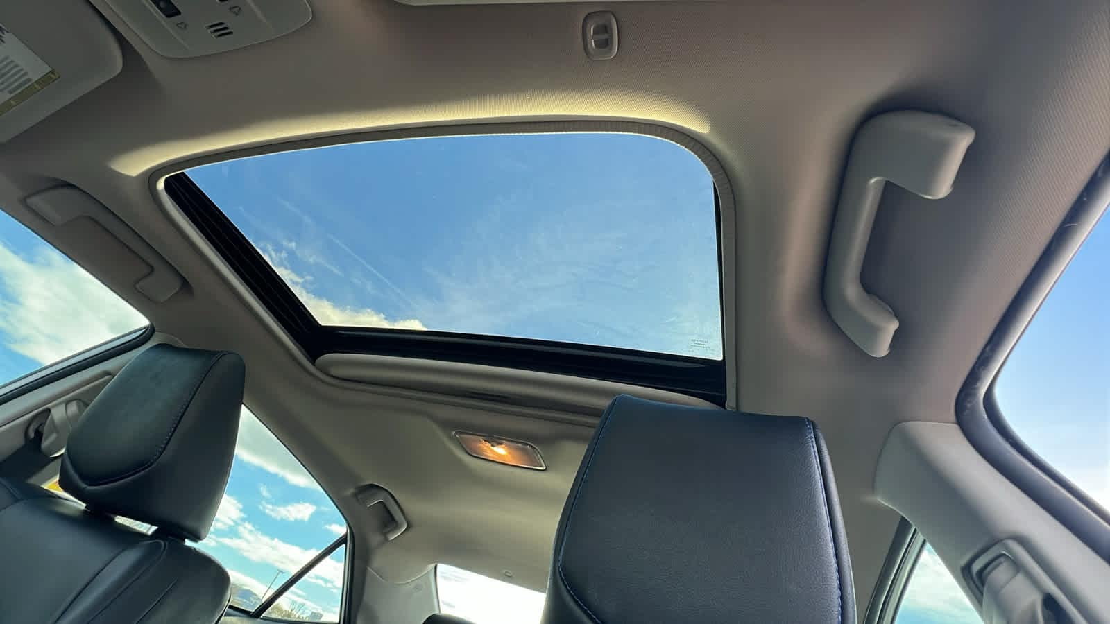 Thumbnail: 2017 Toyota Corolla - 31